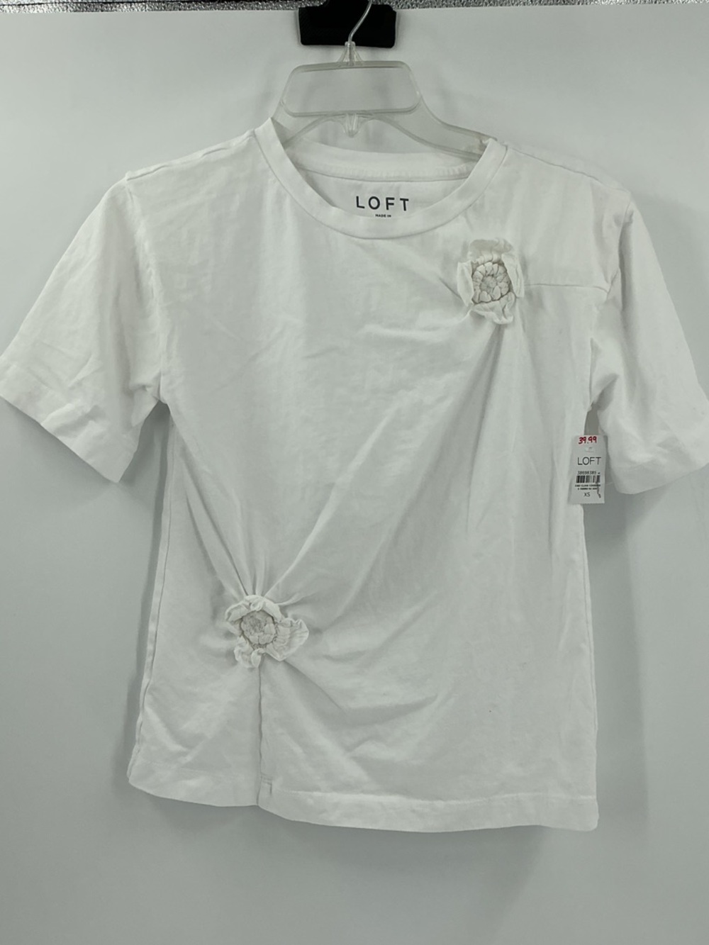 LOFT' White Floral Knot Tee new size xs